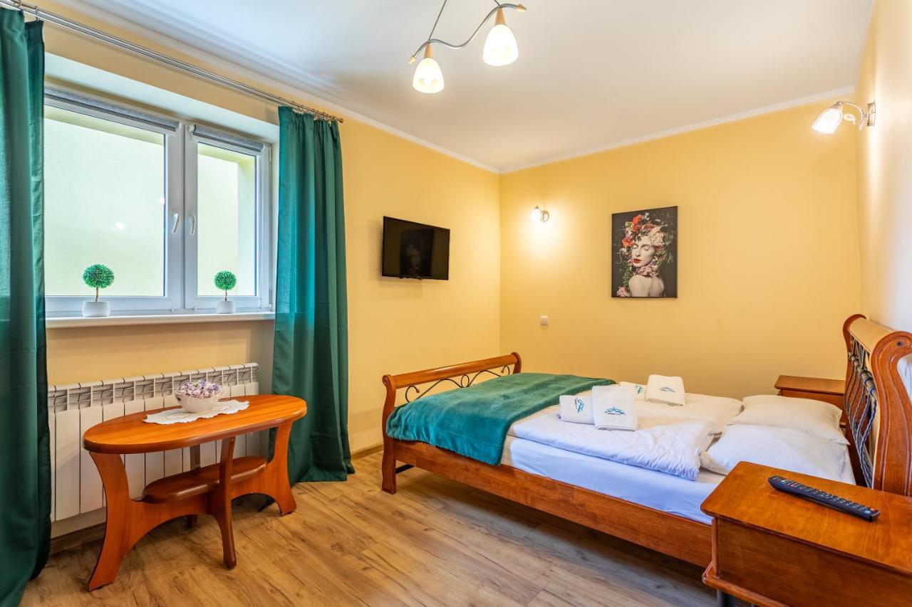 Apart-Invest Apartament Paryski Шклярська Поремба Екстер'єр фото